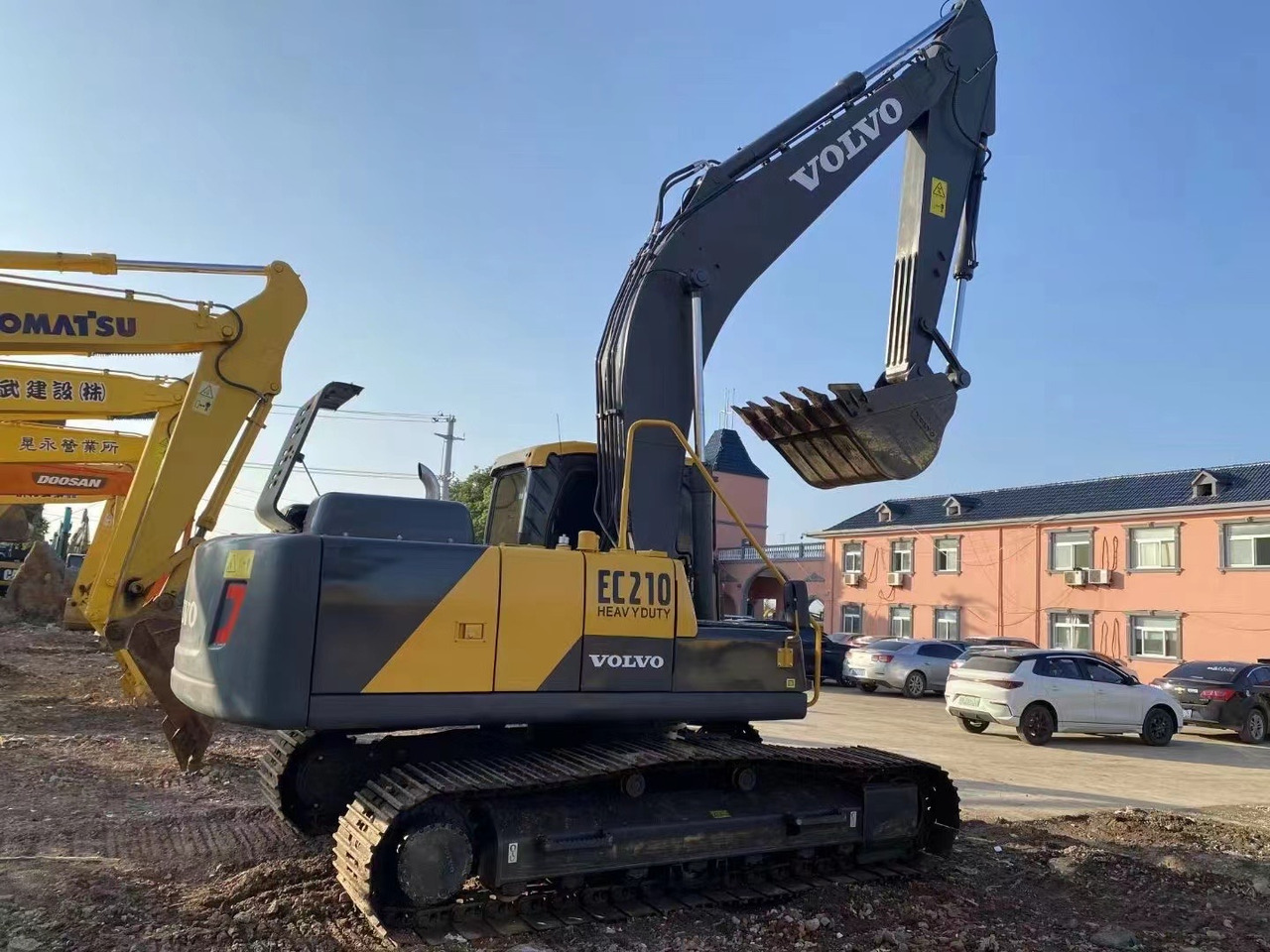 Volvo EC 210 Volvo 210 Ec240 - Pelle sur chenille: photos 3 Volvo EC 210 Volvo 210 Ec240 - Pelle sur chenille: photos 3