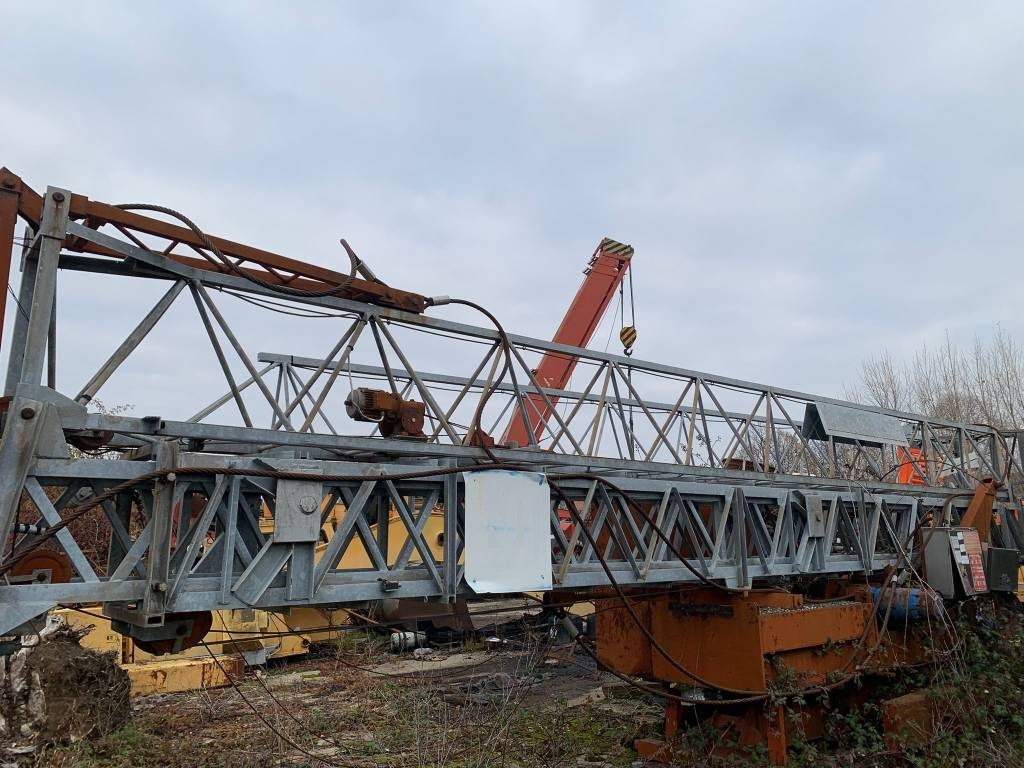 Benazzato Gru - Grue à tour: photos 5 Benazzato Gru - Grue à tour: photos 5