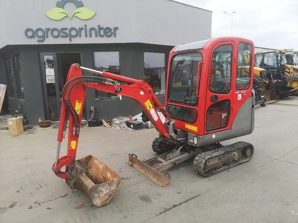 Bobcat E 14 - Mini pelle: photos 1 Bobcat E 14 - Mini pelle: photos 1