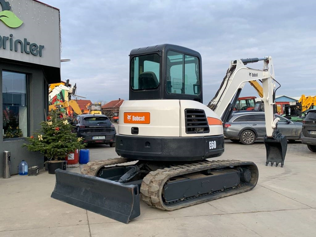 Mini pelle Bobcat E 60: photos 7 Mini pelle Bobcat E 60: photos 7