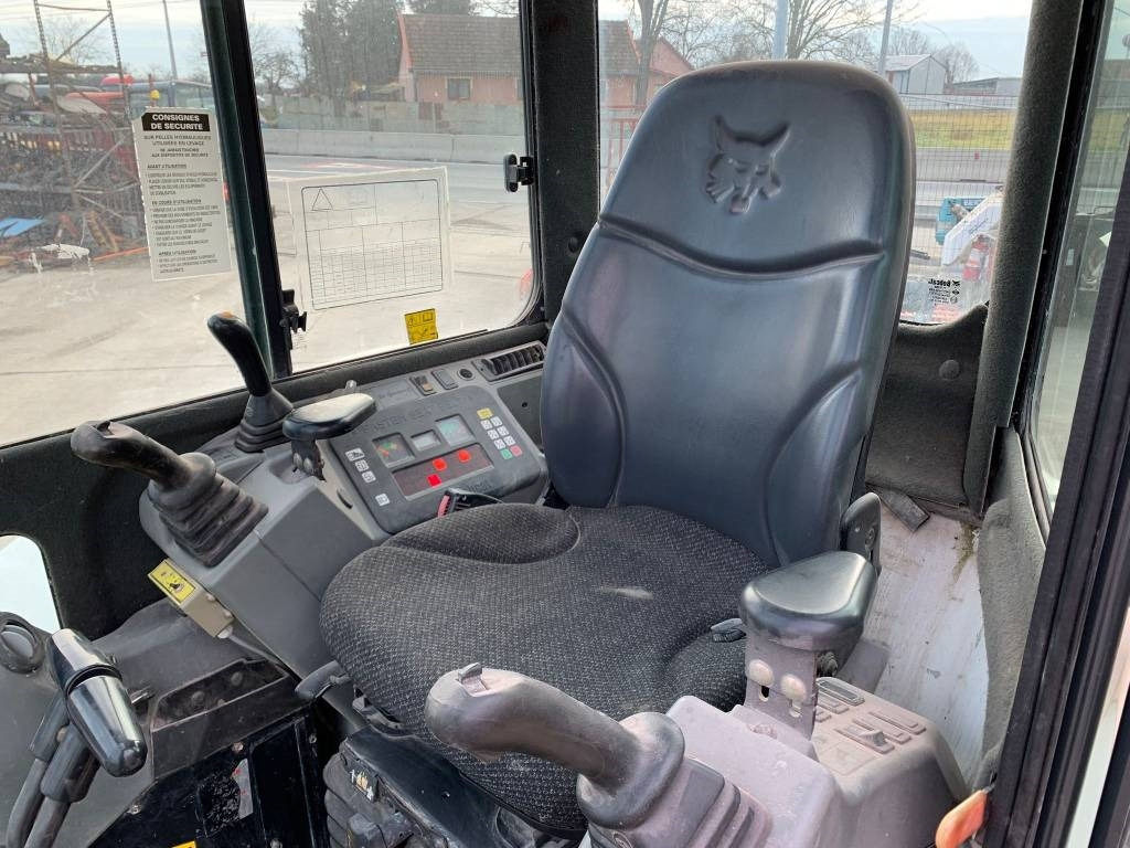 Mini pelle Bobcat E 60: photos 9 Mini pelle Bobcat E 60: photos 9