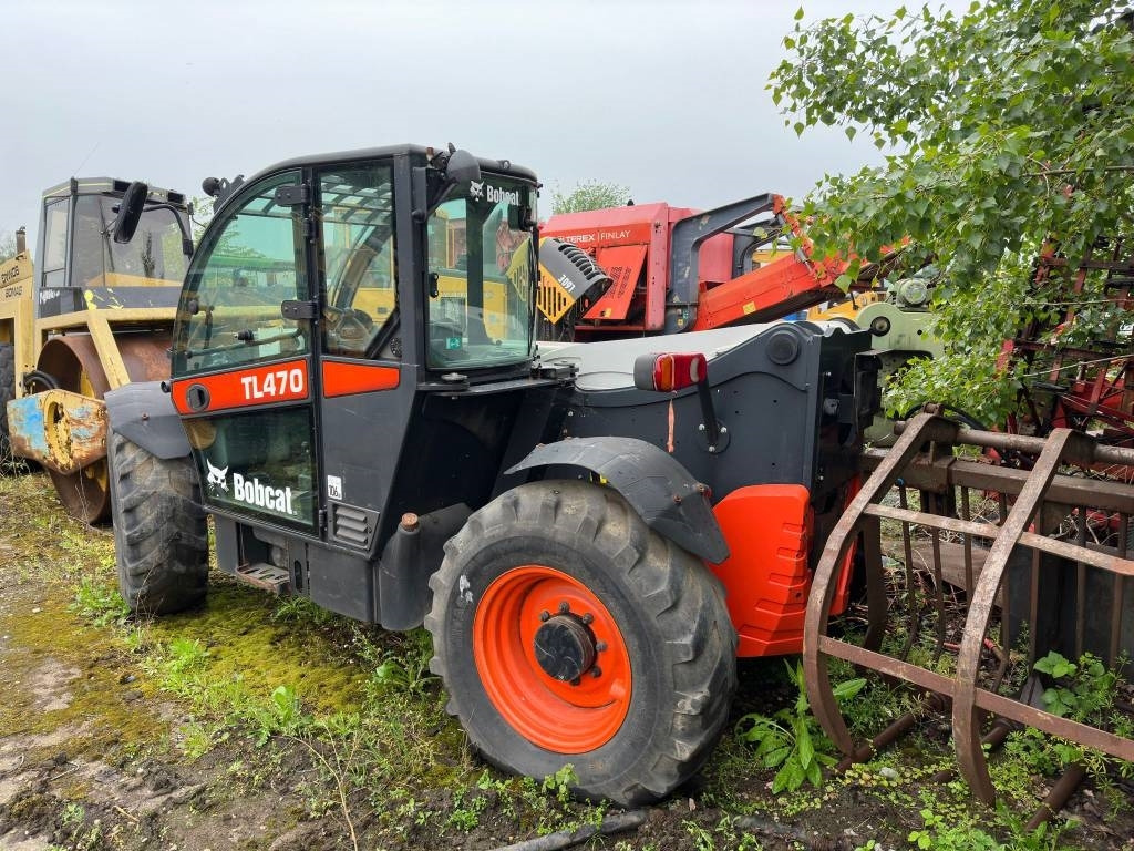 Bobcat TL 470 FOR PARTS OR COMPLETE - Chariot télescopique: photos 3 Bobcat TL 470 FOR PARTS OR COMPLETE - Chariot télescopique: photos 3