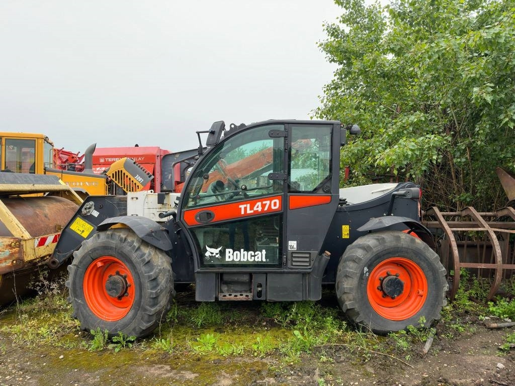 Bobcat TL 470 FOR PARTS OR COMPLETE - Chariot télescopique: photos 2 Bobcat TL 470 FOR PARTS OR COMPLETE - Chariot télescopique: photos 2