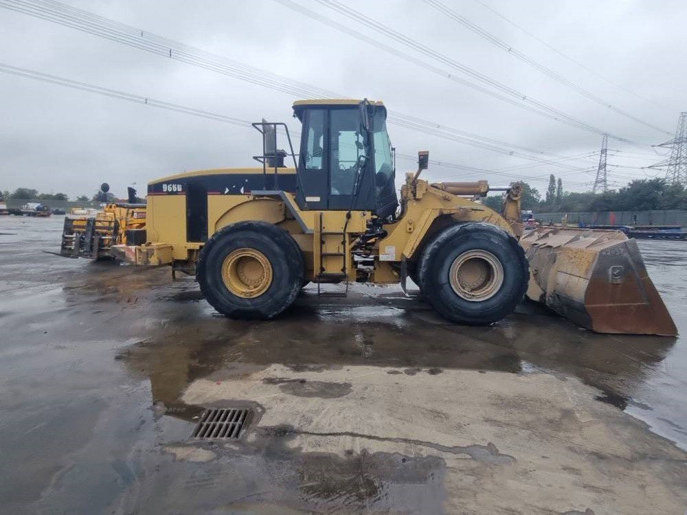 CAT 966 G - Chargeuse sur pneus: photos 5 CAT 966 G - Chargeuse sur pneus: photos 5