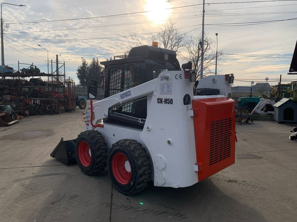 Captok H50 - Mini chargeuse: photos 5 Captok H50 - Mini chargeuse: photos 5