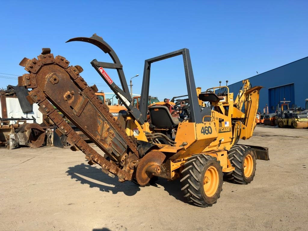 Case 460 - Trancheuse: photos 4 Case 460 - Trancheuse: photos 4