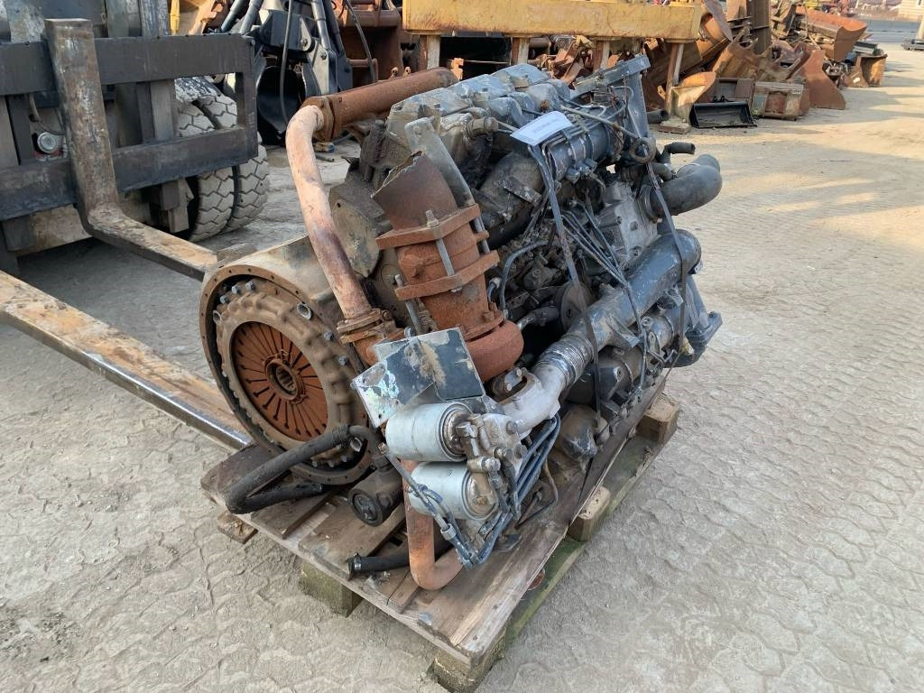 Deutz BF6M1015C ENGINE - Moteur pour Engins de chantier: photos 3 Deutz BF6M1015C ENGINE - Moteur pour Engins de chantier: photos 3