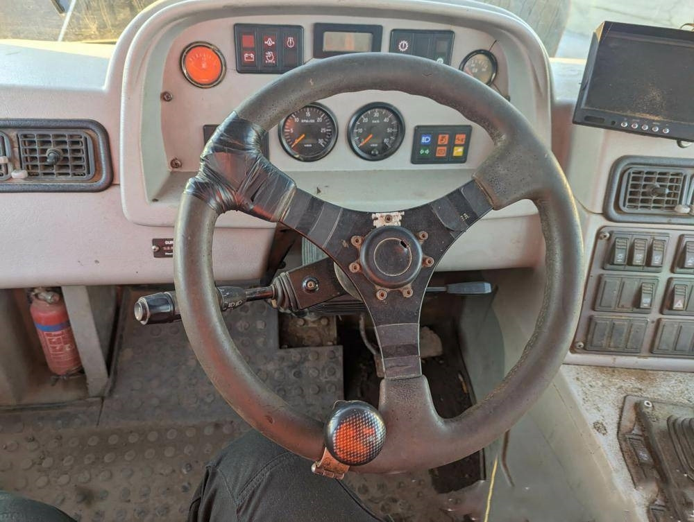 Tombereau articulé Doosan MT31: photos 9