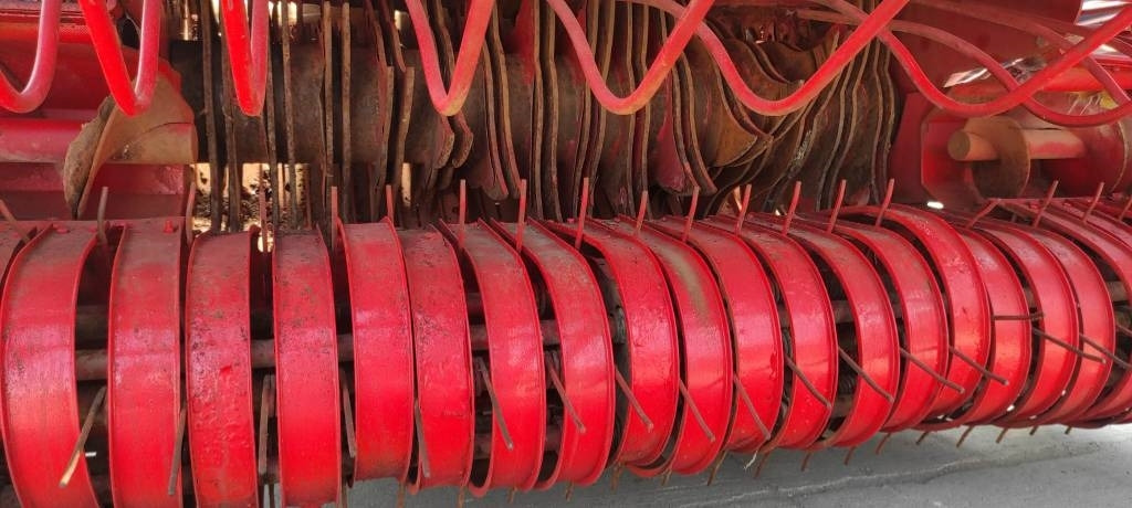 Feraboli Sprinter 165 - Presse à balles rondes: photos 5 Feraboli Sprinter 165 - Presse à balles rondes: photos 5