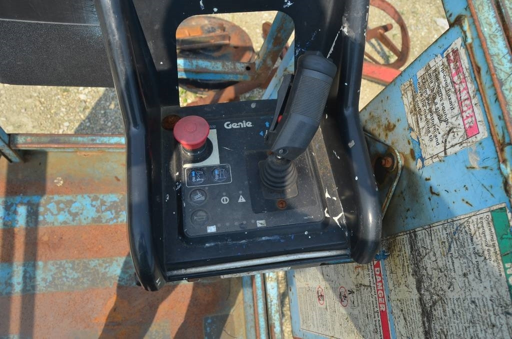 Genie GS 2646 - Nacelle ciseaux: photos 4 Genie GS 2646 - Nacelle ciseaux: photos 4