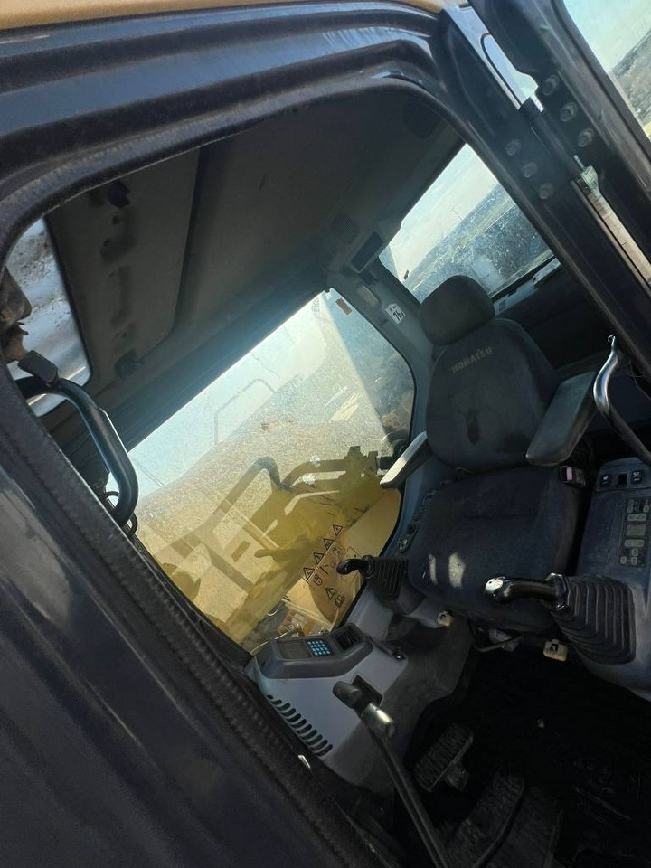 Komatsu PC 450 LC-7 - Pelle sur chenille: photos 5 Komatsu PC 450 LC-7 - Pelle sur chenille: photos 5