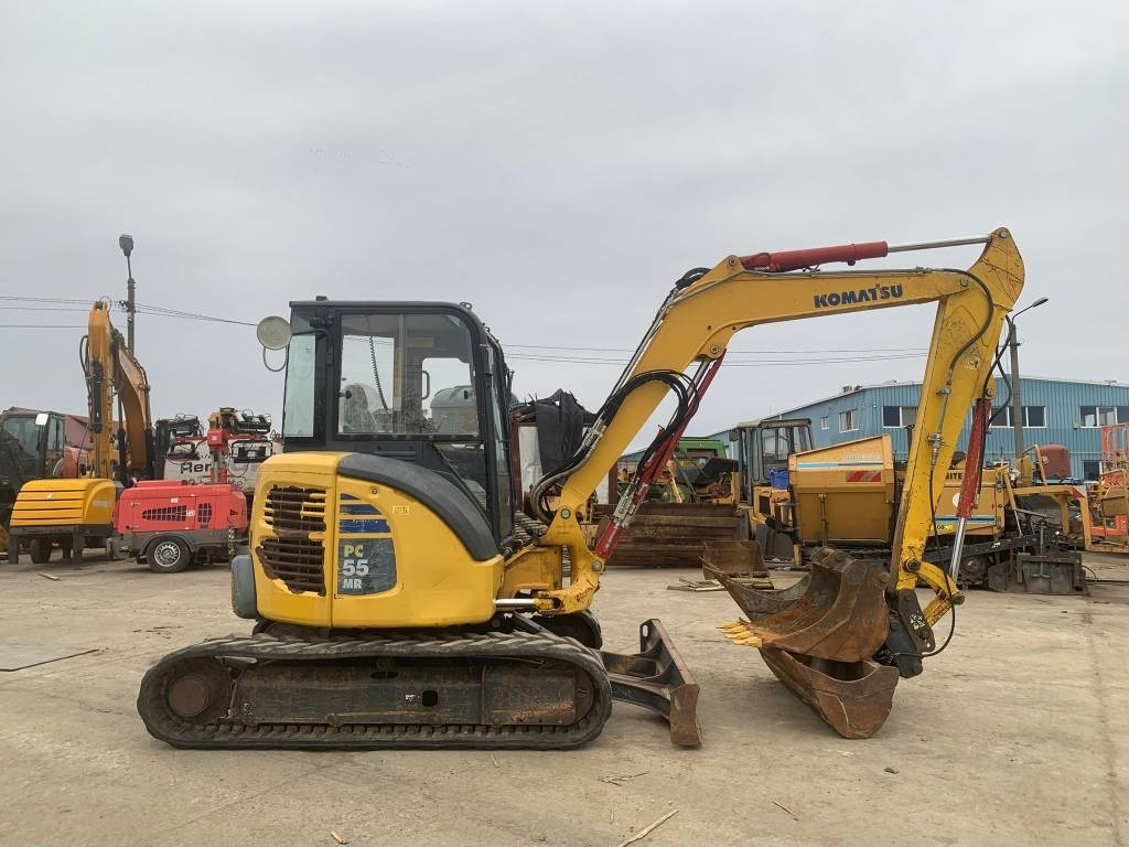 Komatsu PC 55 MR-3 - Mini pelle: photos 5 Komatsu PC 55 MR-3 - Mini pelle: photos 5