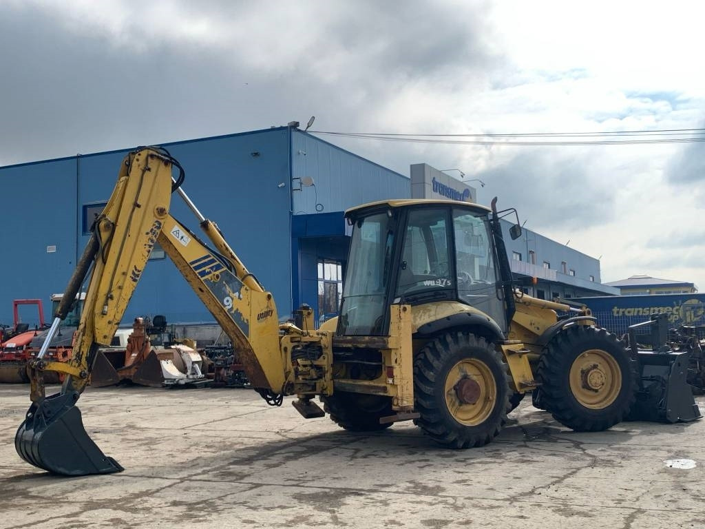 Komatsu WB 97 S - Tractopelle: photos 3 Komatsu WB 97 S - Tractopelle: photos 3
