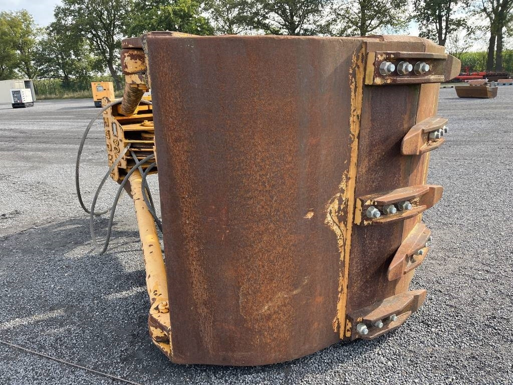 Kröger 2000BAG2 GRAPPLE - Grappin pour Engins de chantier: photos 2 Kröger 2000BAG2 GRAPPLE - Grappin pour Engins de chantier: photos 2