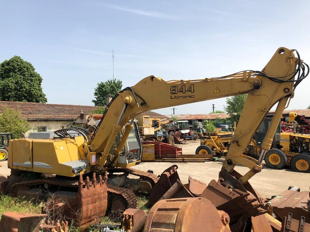 Liebherr R 944 HD S L Litronic FOR PARTS - Pelle sur chenille: photos 1 Liebherr R 944 HD S L Litronic FOR PARTS - Pelle sur chenille: photos 1