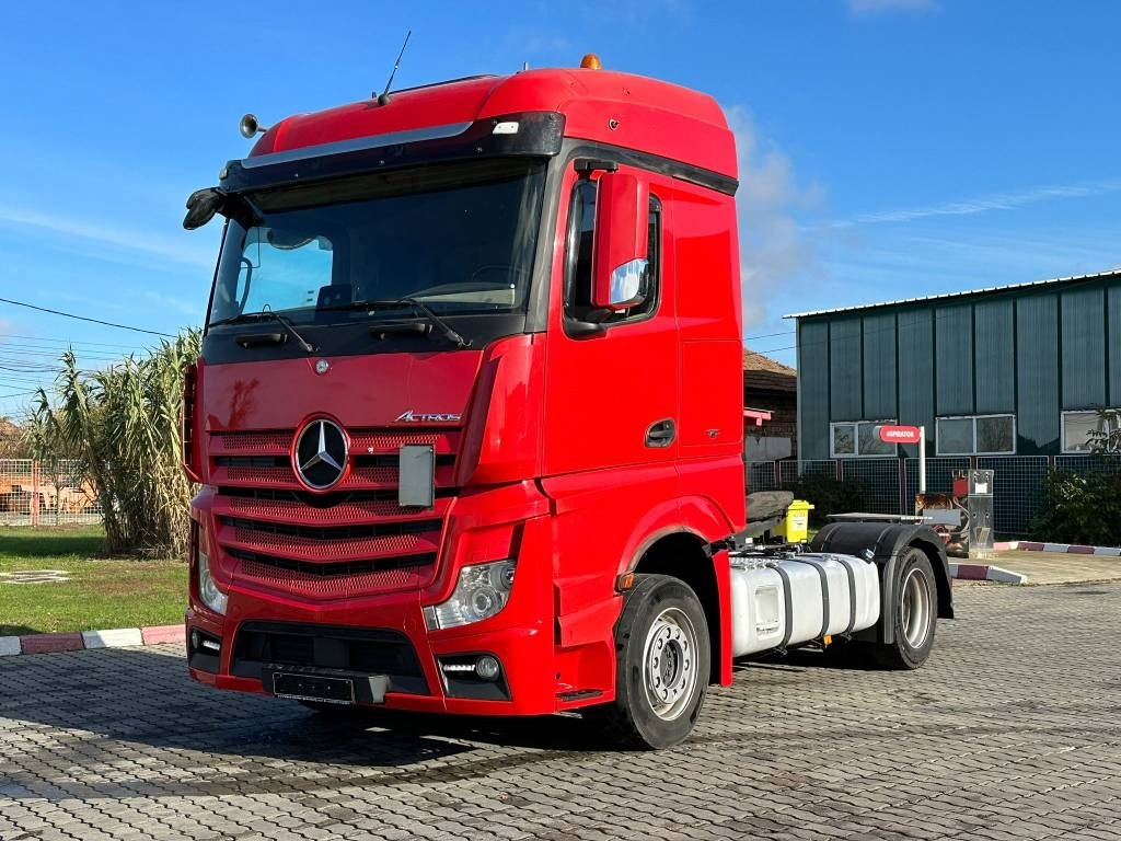 Mercedes-Benz Actros 963-4-A - Camion fourgon: photos 4 Mercedes-Benz Actros 963-4-A - Camion fourgon: photos 4