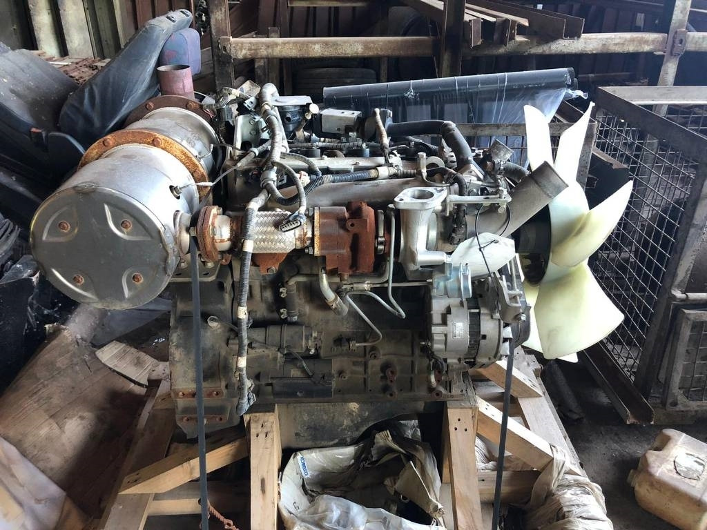 Mitsubishi D04EG-TAA ENGINE - Moteur pour Engins de chantier: photos 1 Mitsubishi D04EG-TAA ENGINE - Moteur pour Engins de chantier: photos 1