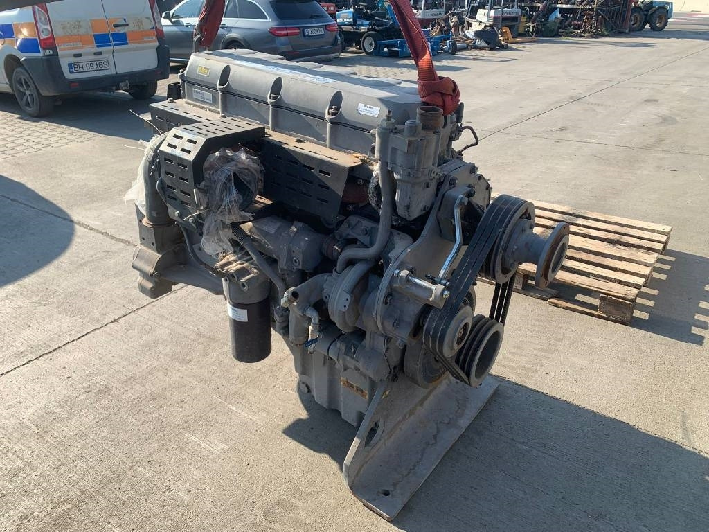 Perkins TGBF5012 ENGINE  - Moteur pour Engins de chantier: photos 4 Perkins TGBF5012 ENGINE  - Moteur pour Engins de chantier: photos 4