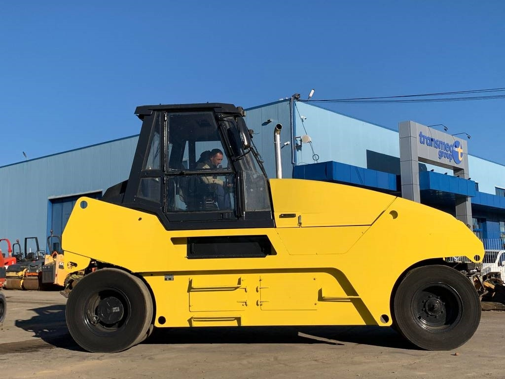Protec PR20 - Compacteur à pneus: photos 2 Protec PR20 - Compacteur à pneus: photos 2