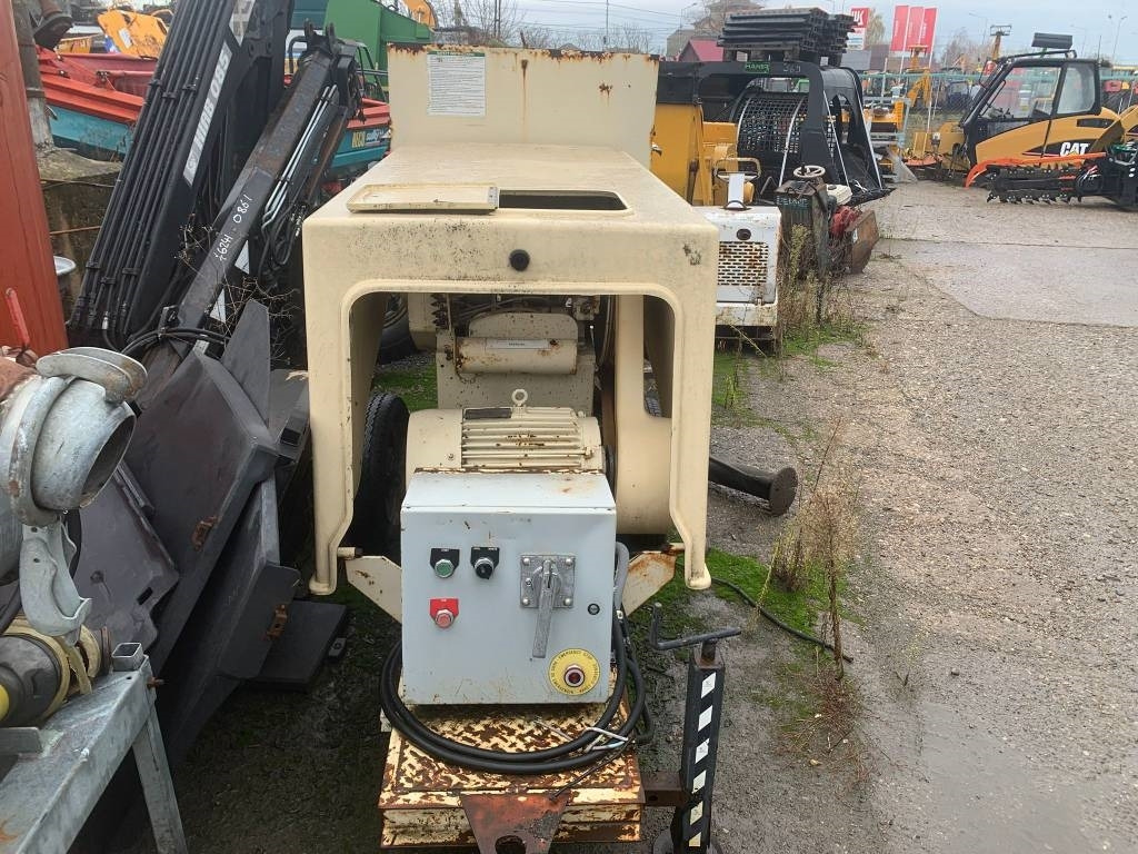 Schwing P88E - Pompe à béton stationnaire: photos 4 Schwing P88E - Pompe à béton stationnaire: photos 4