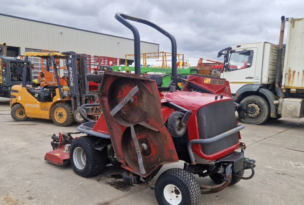 Toro R3240T - Motofaucheuse: photos 2 Toro R3240T - Motofaucheuse: photos 2