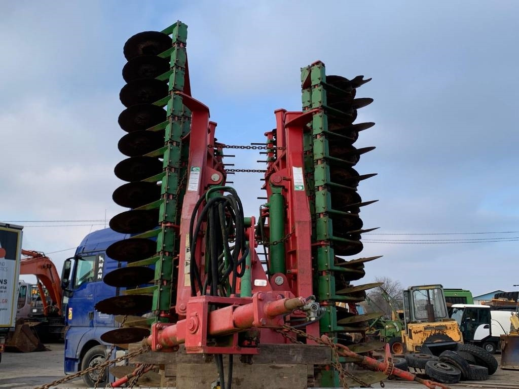 Unia Ares 60 TXL - Cover crop: photos 2 Unia Ares 60 TXL - Cover crop: photos 2