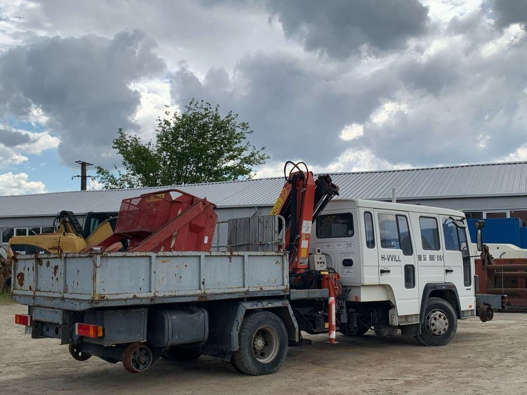 Volvo FL 611 Railway Truck - Camion grue: photos 3 Volvo FL 611 Railway Truck - Camion grue: photos 3