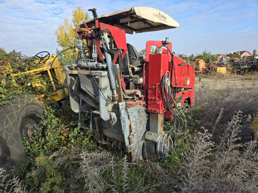 Wirtgen W 600 DC FOR PARTS - Finisseur: photos 3 Wirtgen W 600 DC FOR PARTS - Finisseur: photos 3