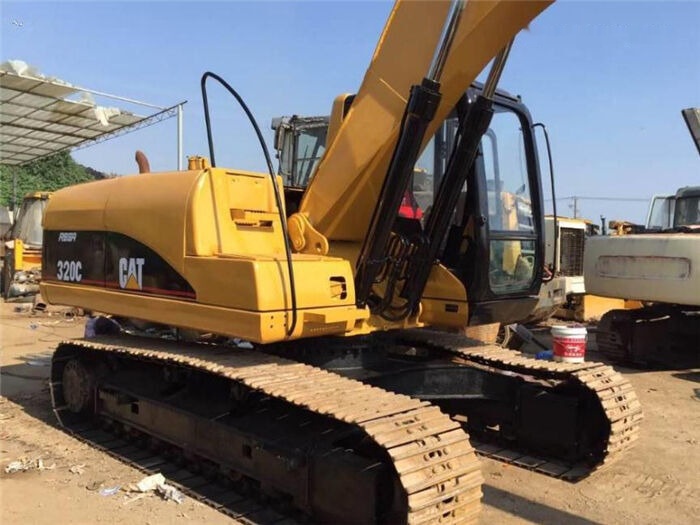 Caterpillar 320C - Pelle sur chenille: photos 2 Caterpillar 320C - Pelle sur chenille: photos 2
