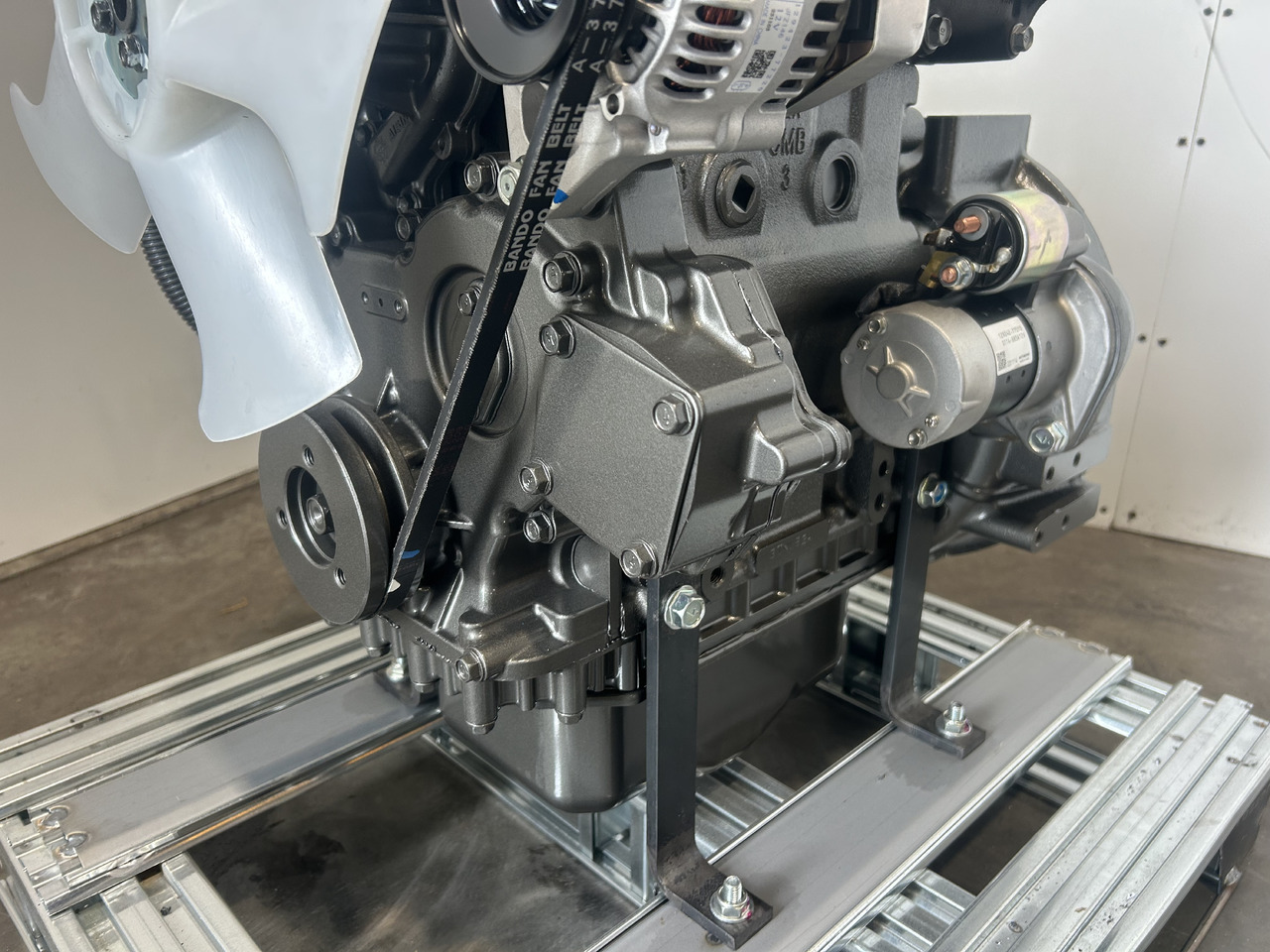 Moteur pour Pelle Yanmar 3TNV82A: photos 11