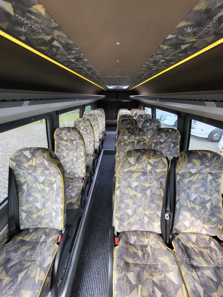 Bus interurbain Volkswagen Crafter 24 places: photos 14