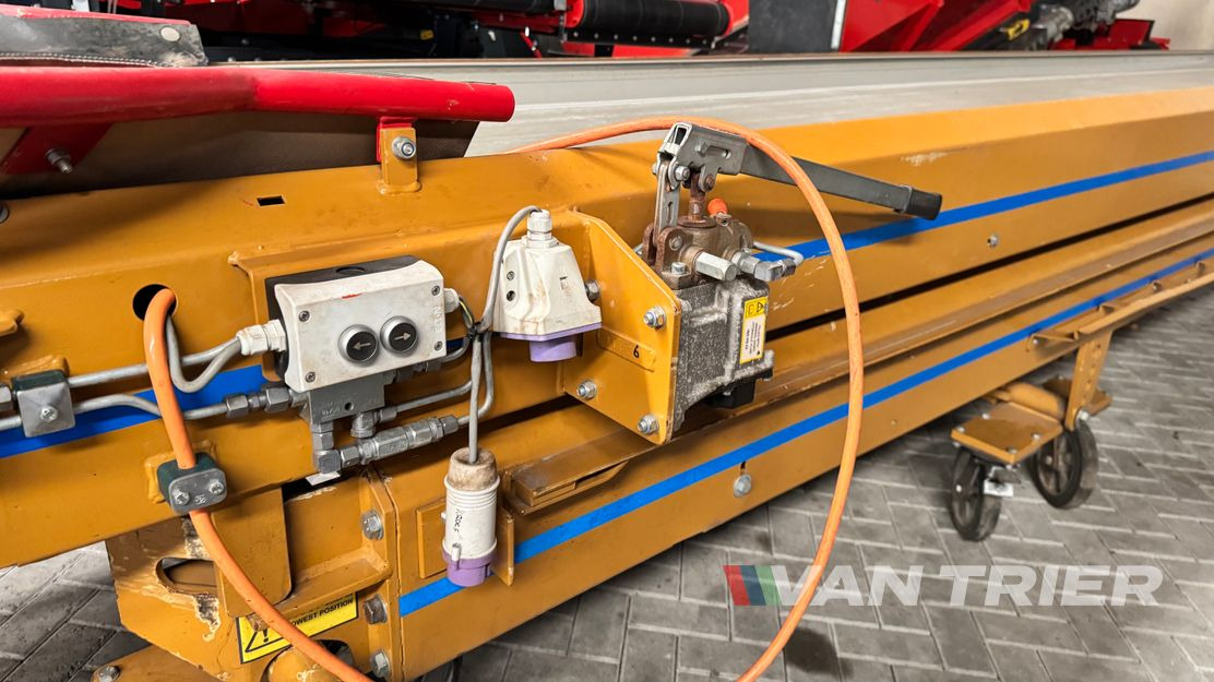 Breston 2x8-100 Dual belt conveyor - Bande transporteuse: photos 5 Breston 2x8-100 Dual belt conveyor - Bande transporteuse: photos 5