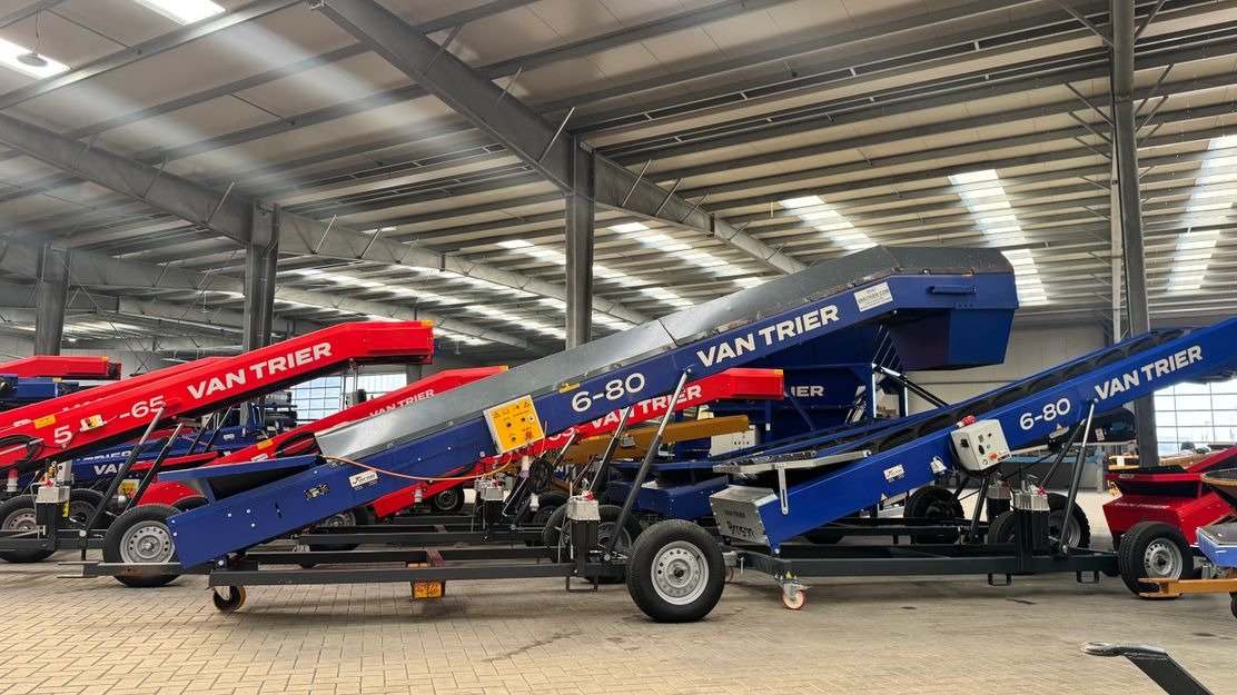 Van Trier 6-80 Conveyor belt - Bande transporteuse: photos 1 Van Trier 6-80 Conveyor belt - Bande transporteuse: photos 1