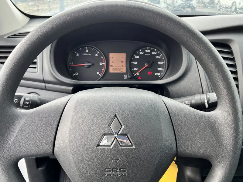 Pick-up, Utilitaire double cabine neuf Mitsubishi L200 4x4 - 8 UNITS in WHITE 2.5 D GL Double Cab - EURO 2 - NEW!! Ready for work!!!**: photos 11