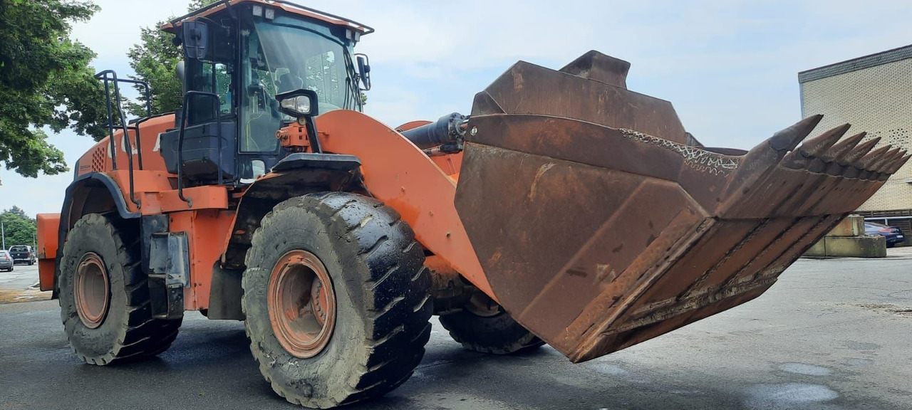 CAT 962M Klima 1-Hand German Maschine!!!! - Chargeuse sur pneus: photos 1 CAT 962M Klima 1-Hand German Maschine!!!! - Chargeuse sur pneus: photos 1