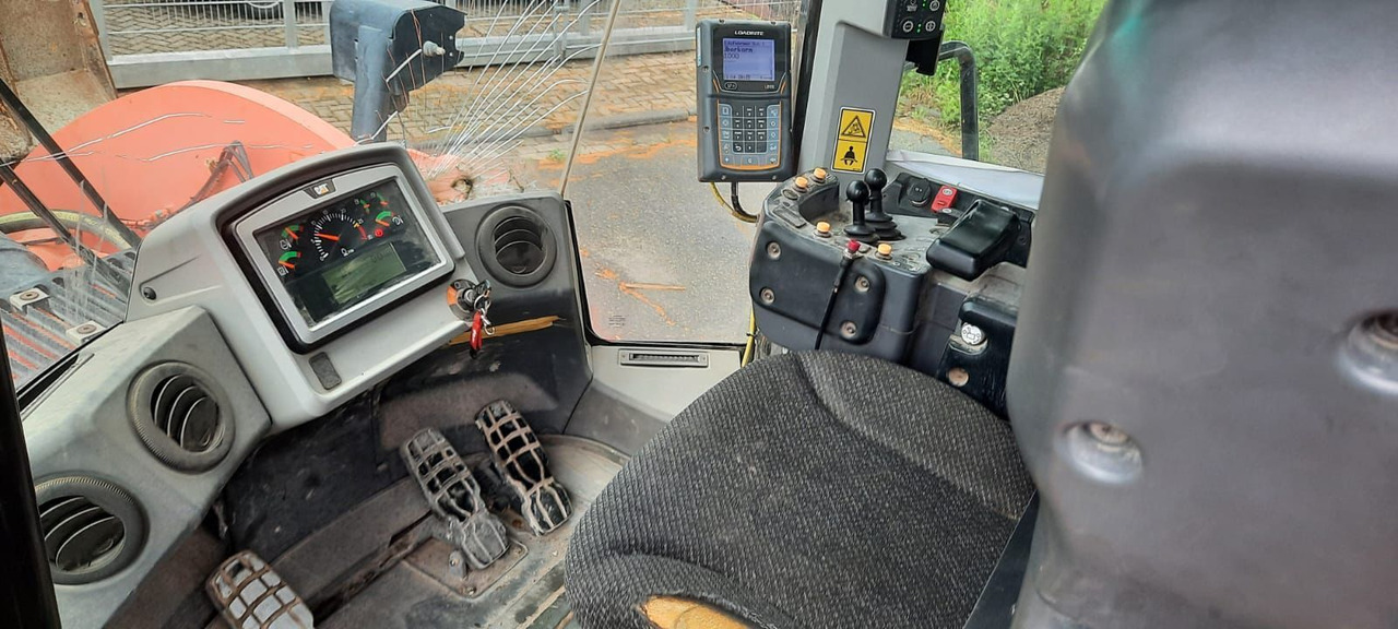 Chargeuse sur pneus CAT 962M Klima 1-Hand German Maschine!!!!: photos 9