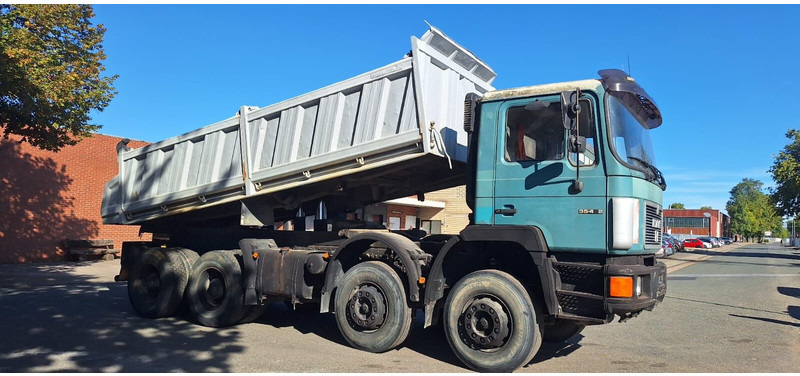 MAN 35.402 - Camion benne: photos 2 MAN 35.402 - Camion benne: photos 2