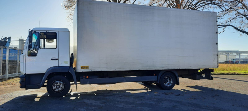MAN L2000 - Camion fourgon: photos 5 MAN L2000 - Camion fourgon: photos 5