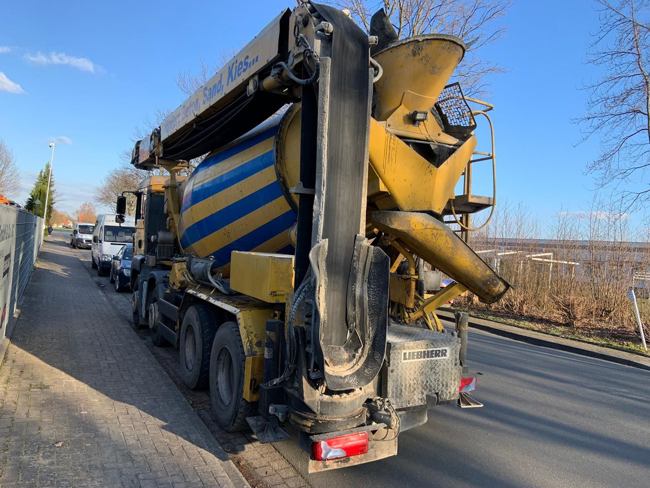 MAN TGA35.360PS 8x4 Mischer+Förderband - Camion malaxeur: photos 3 MAN TGA35.360PS 8x4 Mischer+Förderband - Camion malaxeur: photos 3
