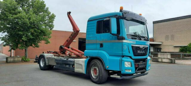 MAN TGS 18.440 Abroller mit Funk +Kran vor - Camion ampliroll, Camion grue: photos 2 MAN TGS 18.440 Abroller mit Funk +Kran vor - Camion ampliroll, Camion grue: photos 2