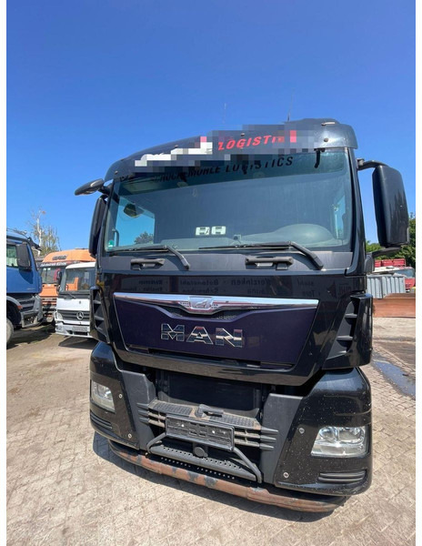 MAN TGX 26.440L 6x2 Pritsche mit Kran Palfinge - Camion plateau, Camion grue: photos 5 MAN TGX 26.440L 6x2 Pritsche mit Kran Palfinge - Camion plateau, Camion grue: photos 5