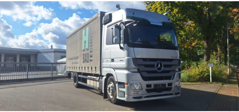 Mercedes-Benz Actros 1846 Plane - Camion à rideaux coulissants: photos 2 Mercedes-Benz Actros 1846 Plane - Camion à rideaux coulissants: photos 2