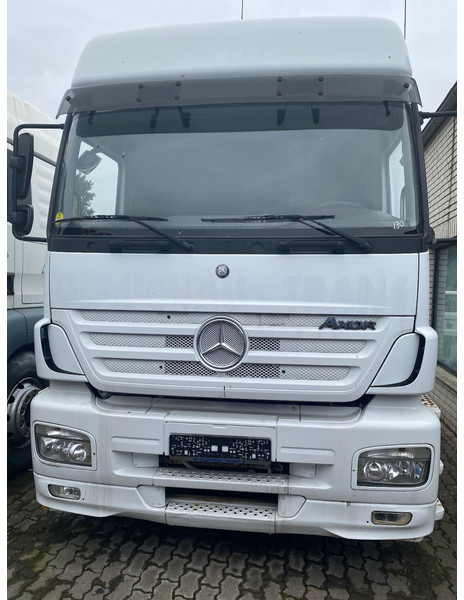 Mercedes-Benz 1833LS G.Haus/Hochdach - Tracteur routier: photos 2 Mercedes-Benz 1833LS G.Haus/Hochdach - Tracteur routier: photos 2
