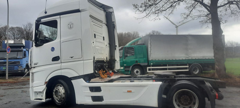 Mercedes-Benz 1845MP4 Euro:6 Vollausst - Tracteur routier: photos 3 Mercedes-Benz 1845MP4 Euro:6 Vollausst - Tracteur routier: photos 3