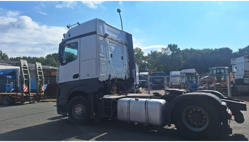 Mercedes-Benz 1851Actros 4 2-Achser SZM - Tracteur routier: photos 3 Mercedes-Benz 1851Actros 4 2-Achser SZM - Tracteur routier: photos 3