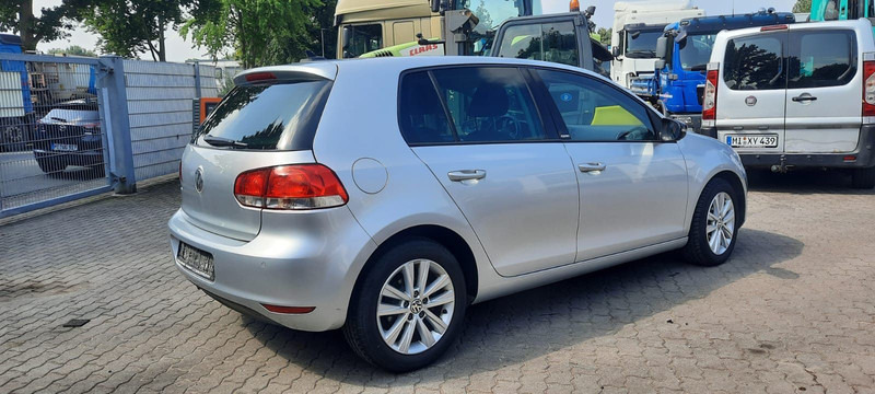 Volkswagen Golf - Voiture: photos 3 Volkswagen Golf - Voiture: photos 3