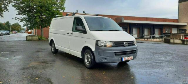 Volkswagen T5 TDI Kastenwagen Lang - Fourgonnette: photos 1 Volkswagen T5 TDI Kastenwagen Lang - Fourgonnette: photos 1