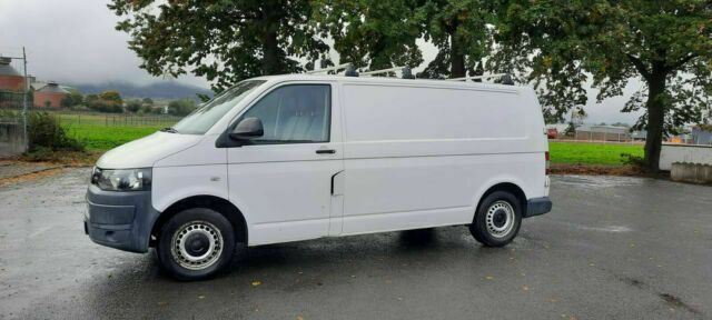 Volkswagen T5 TDI Kastenwagen Lang - Fourgonnette: photos 3 Volkswagen T5 TDI Kastenwagen Lang - Fourgonnette: photos 3