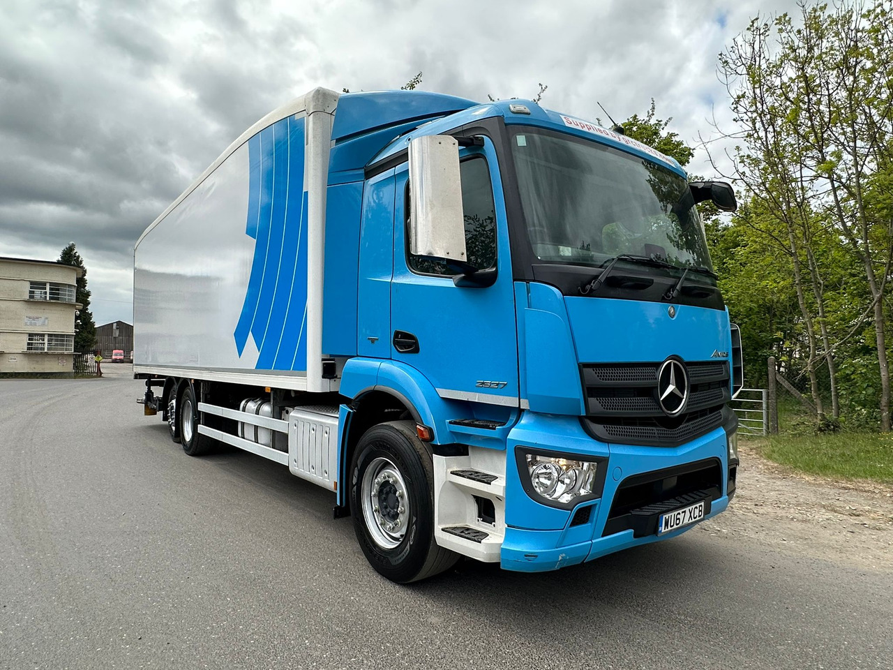 2017 Mercedes Antos 2527 Refrigerated Truck - Camion frigorifique: photos 3 2017 Mercedes Antos 2527 Refrigerated Truck - Camion frigorifique: photos 3