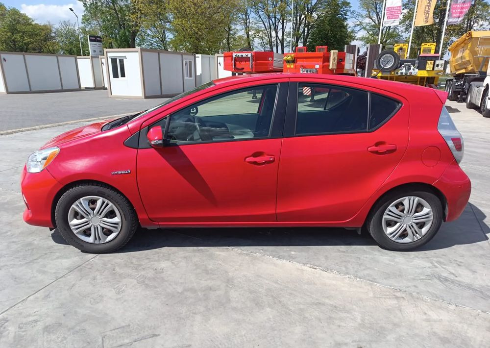 Toyota Prius - Voiture: photos 2 Toyota Prius - Voiture: photos 2